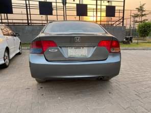 A picture of 2008 Honda Civic Sound engine Good gear Chilling ac Neatly