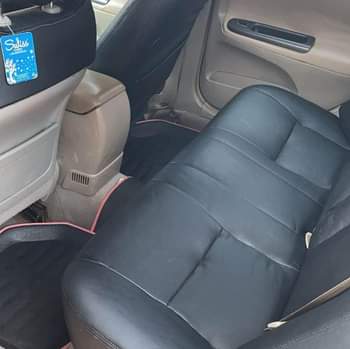 A picture of 2004 TOYOTA CAMRY V6