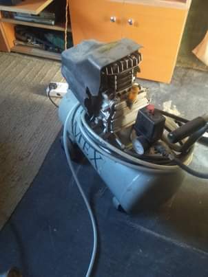 A picture of Air compressor