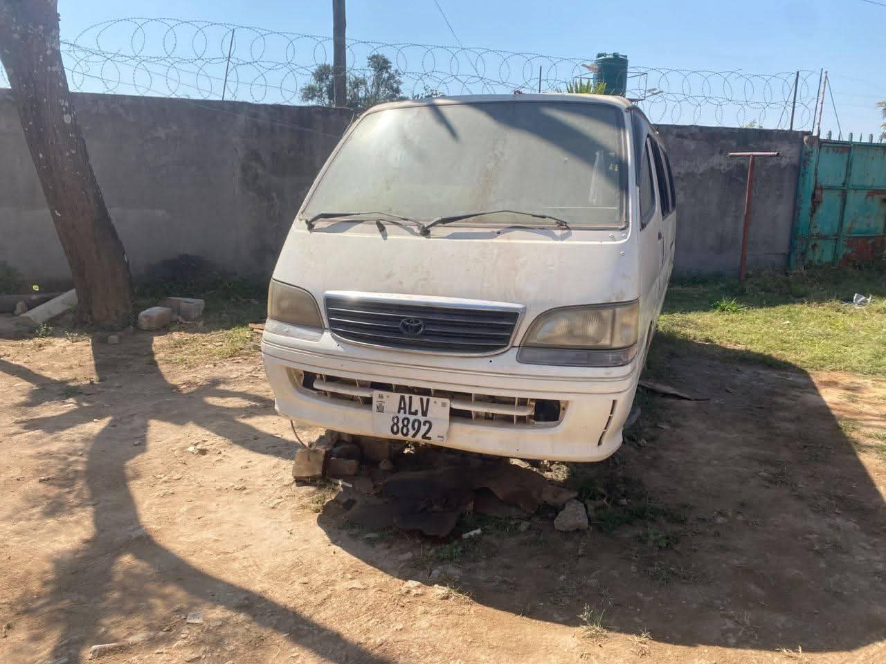 used toyota hiace