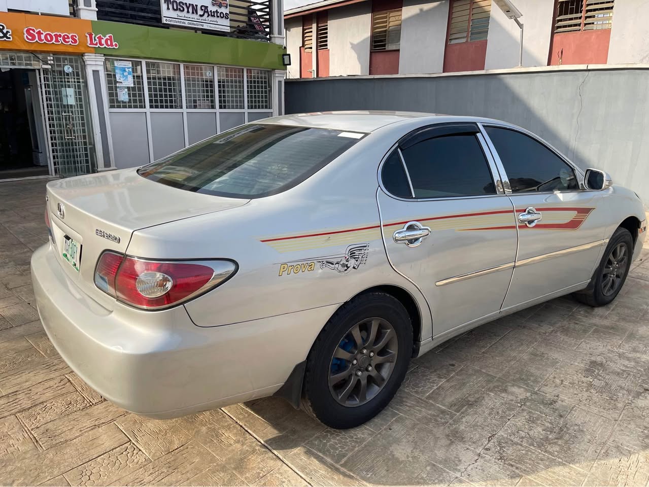A picture of Lexus ES300 2003