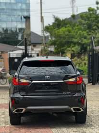 A picture of Tokunbo Rx350