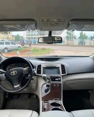 A picture of FOR SALE TOYOTA VENZA 2011 GOING FOR 10M LOCATION KADUNA