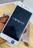 A picture of OPPO like iphone