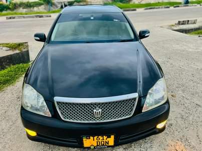 A picture of TOYOTA CROWN ATHLETE NAIUZA MIL 11.5 0743435416