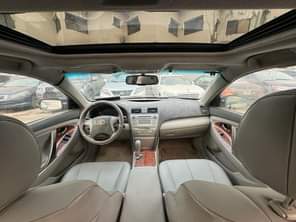 A picture of 2007 Toyota Camry xle Thumb start Sound engine and gear