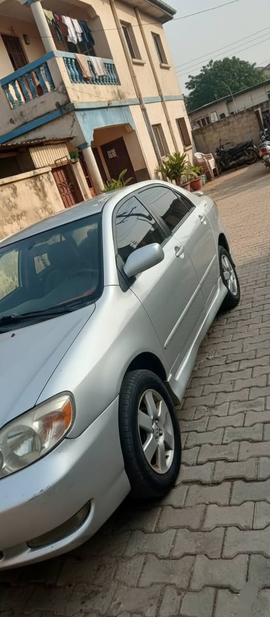 A picture of Toyota Corolla Sport 2004