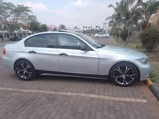 bmw 320i