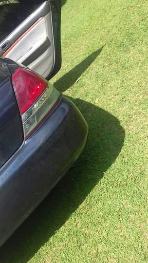 A picture of 2002 Toyota Mark 11 grande 2.5
