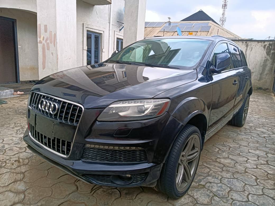 A picture of 2013 Audi Q7 used but not registered