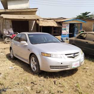 A picture of Acura TL