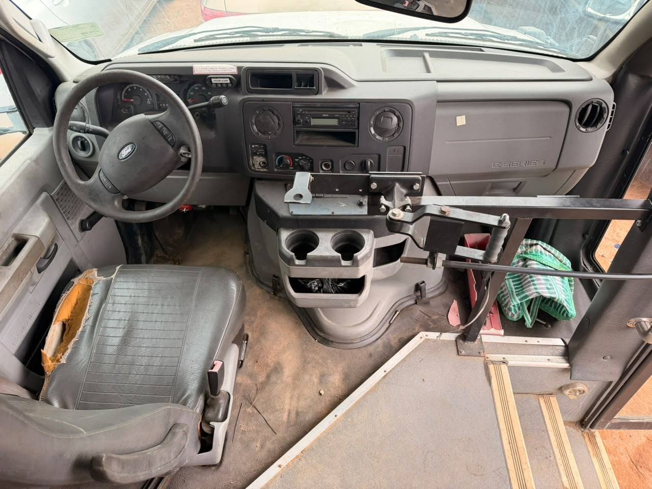 A picture of Foreign used 2010 Ford E 350 Super duty with excellent