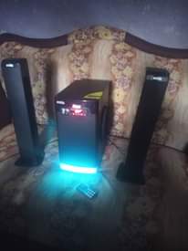 A picture of Sound bar mziki mnene imefungwa mp3 mdundo mkubwa ni clean