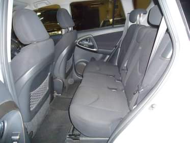 A picture of Make TOYOTA Brand RAV4 Year 2009 Color WHITE Engine Power
