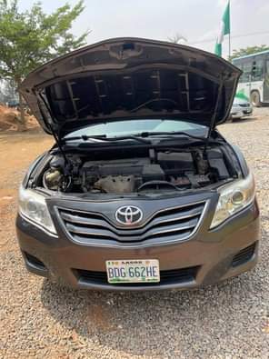 A picture of Ninja used Toyota Camry spider Partly firstbody Neatly used untouched