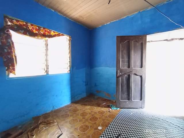 Ghana R.