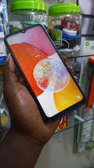 A picture of Sumsung Galaxy a14