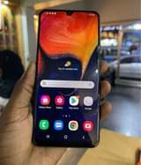 A picture of SAMSUNG GALAXY A50