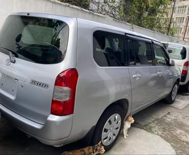 A picture of Toyota succeed