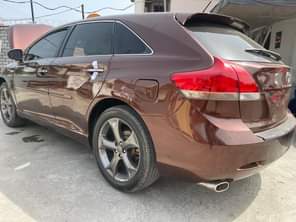 A picture of Extremely super clean excellent neatly used premium Toyota venza 2010