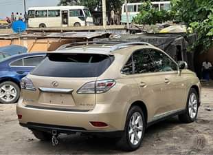 A picture of Lexus RX350 2010