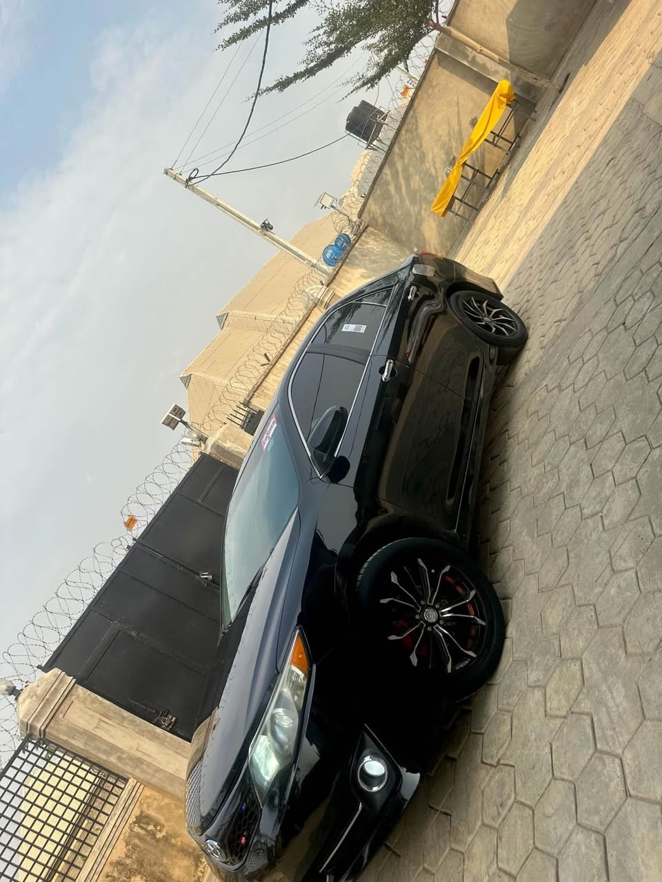 A picture of Toyota Camry sport 014
