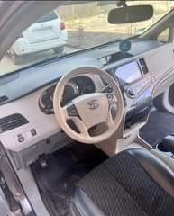 A picture of RELOCATION SALE Visa is out ONE WEEK REGISTERED 2013 TOYOTA