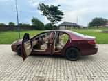 A picture of 2006 LEXUS ES 330
