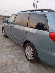 A picture of 08 Toyota Sienna Location Ibadan Contact 08035809225 Price 7 5m