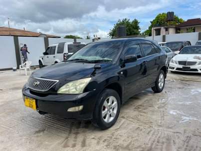 A picture of TOYOTA HARRIER YEAR 2005 PRICE 14M CALL 0621007902