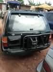 A picture of Nissan Pathfinder 95 model manual