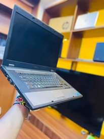 A picture of Dell core i3