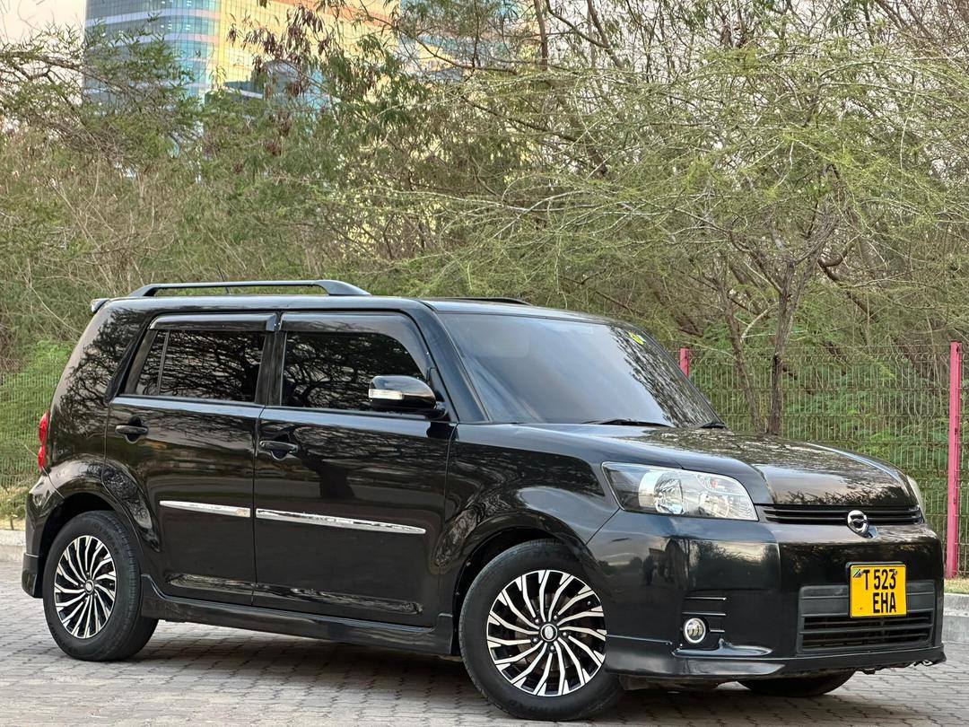 A picture of TOYOTA RUMION