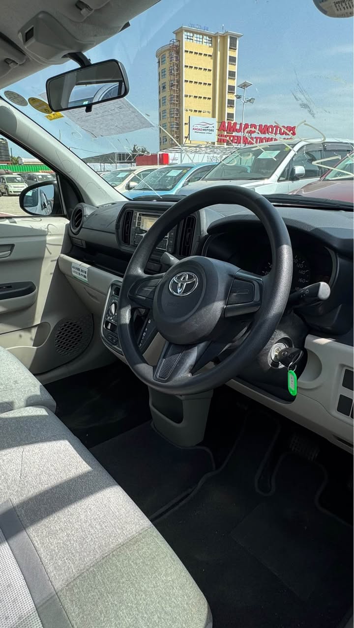 A picture of Toyota Passo