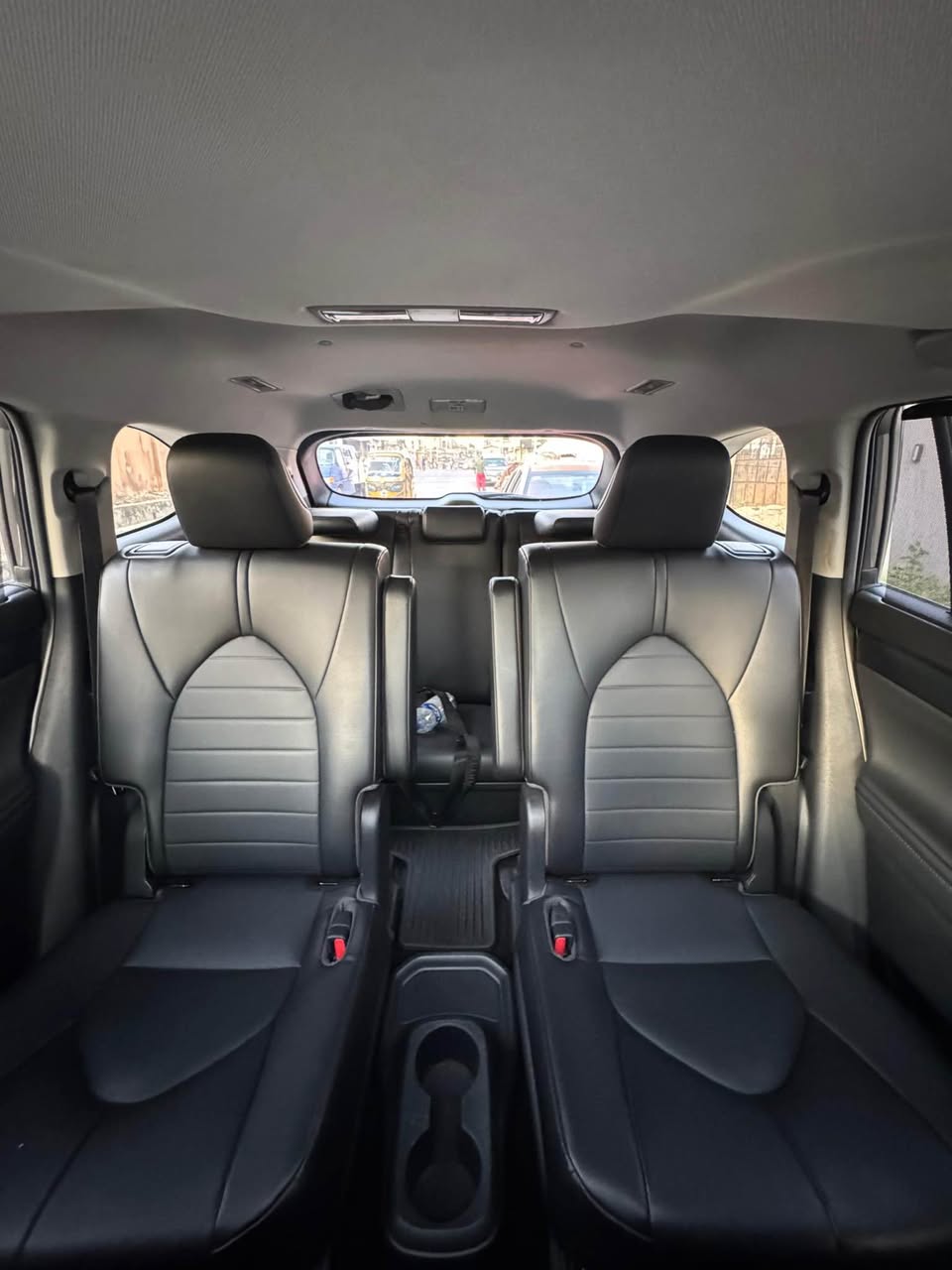 A picture of Few months Registered 2023 Toyota Highlander
