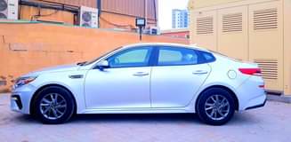 A picture of OPTIMA 2020 LX CLEAN Whatsapp 00971588669516