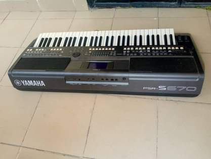 A picture of Kinanda PSR S670