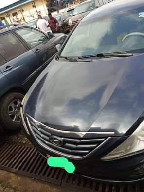 A picture of Firstbody 2013 Hyundai sonata Engine gear and Ac are working