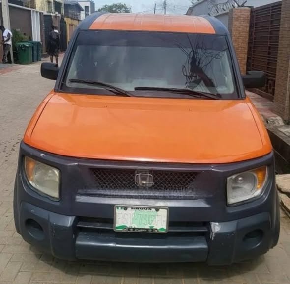 A picture of Mushin Distress sales Honda elements lx 05