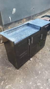 A picture of Nauza kitchen cabin ya plate 2 bei 180000 Location ubungo