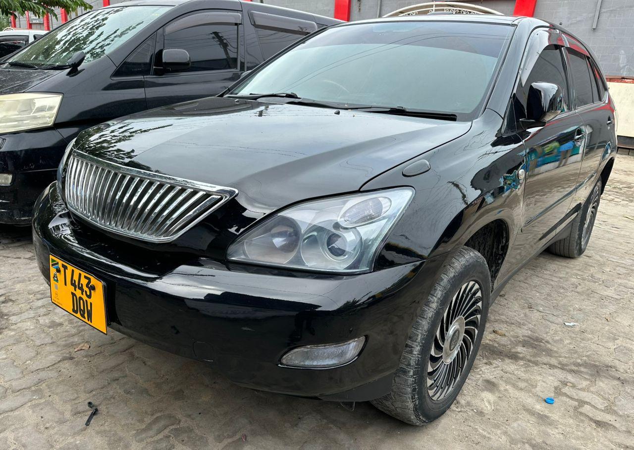 A picture of Toyota harrier