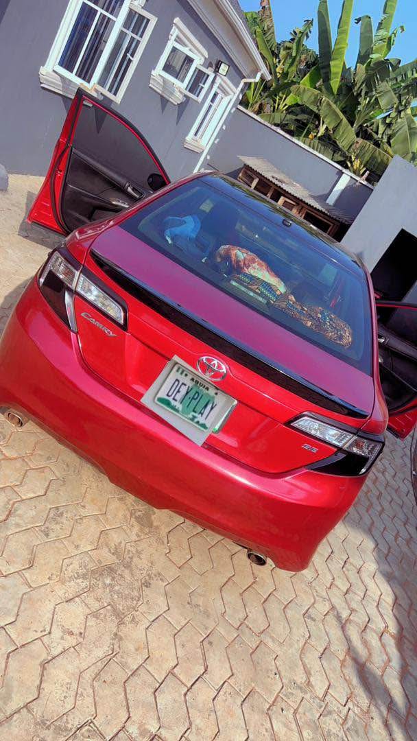 A picture of Toyota Camry spider 2013
