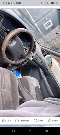 A picture of Dealers deal Clean Toyota Sienna available for distress sale Engine