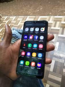A picture of Samsung galaxy A20s