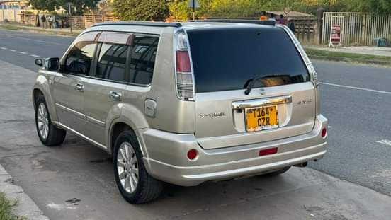 A picture of NISSAN XTRAIL