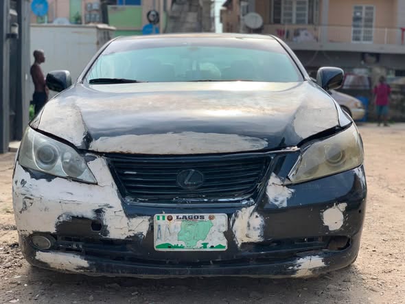 A picture of Lexus Es350