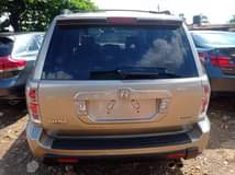 A picture of 2006 Honda Pilot