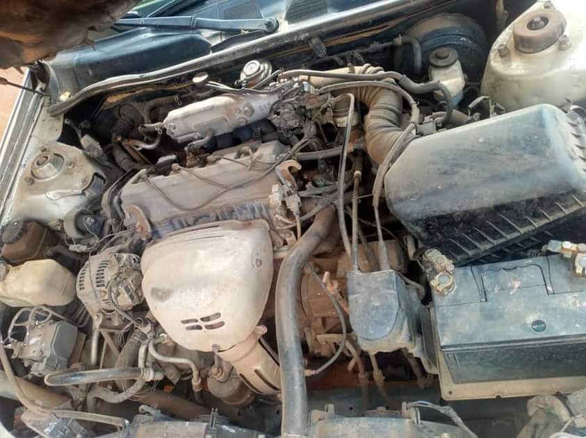 A picture of Toyota Camry drop light 2000