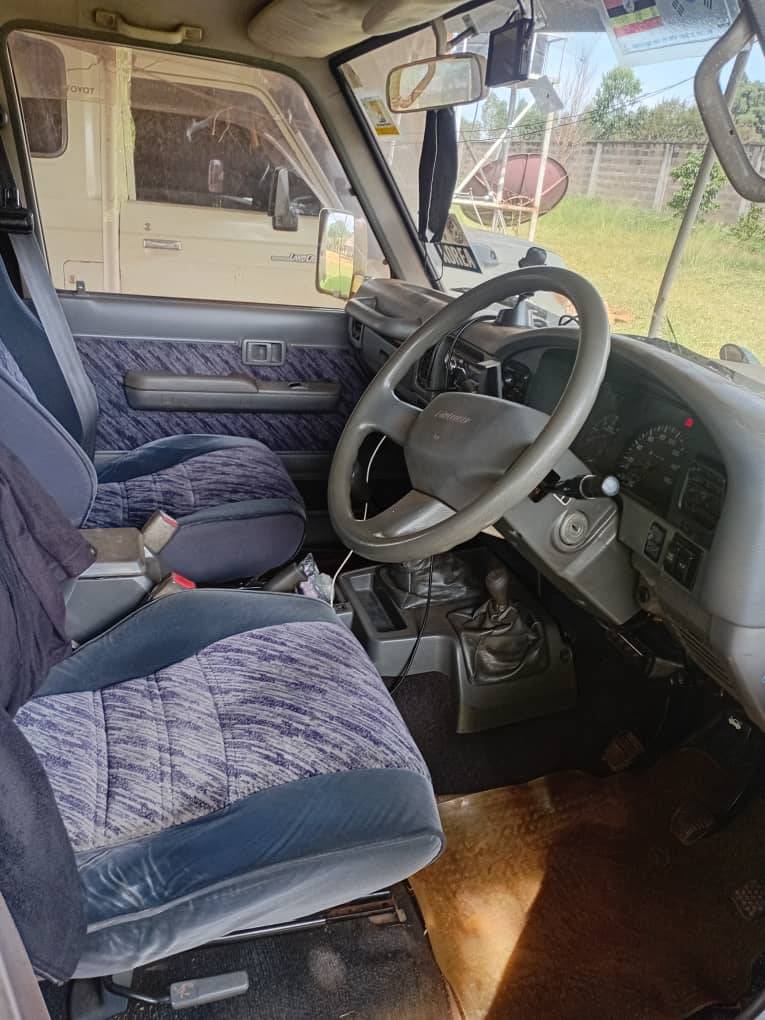 A picture of Cars 0703042278 manual
