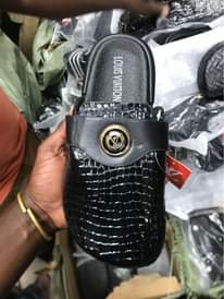 A picture of KITONGAAA